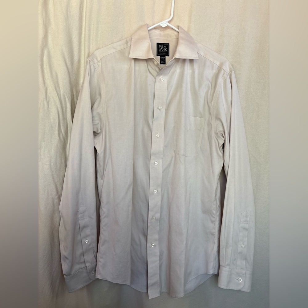 Jos A. Bank traveller button shirt 15 1/2 - 35
